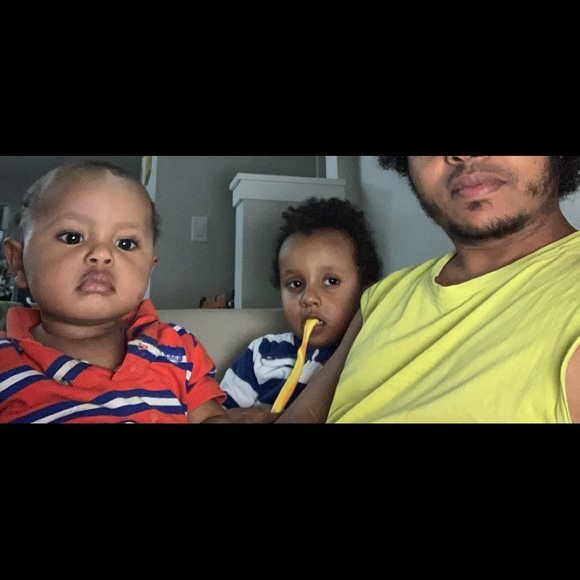 Meet your Posher, Sara - Picture 1 of 1